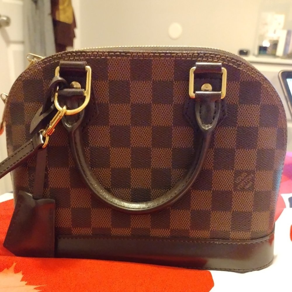 louis Vuitton Alma Bag